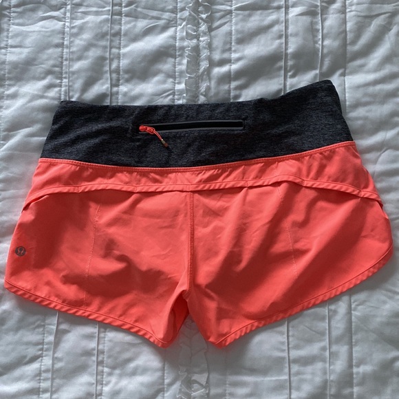 Lululemon Speed Shorts - Picture 2 of 4